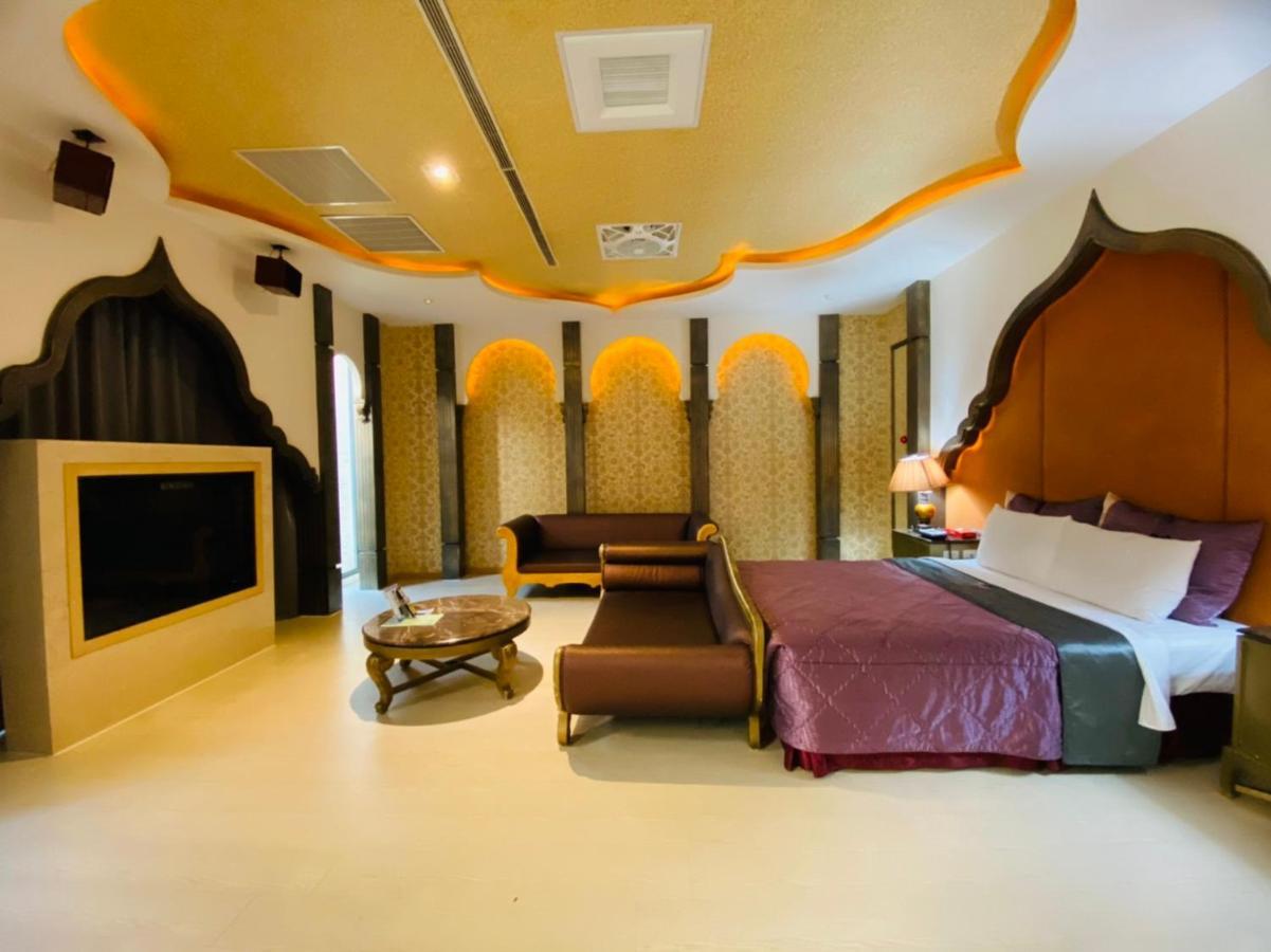 Harport Motel Kaohsiung Exterior photo
