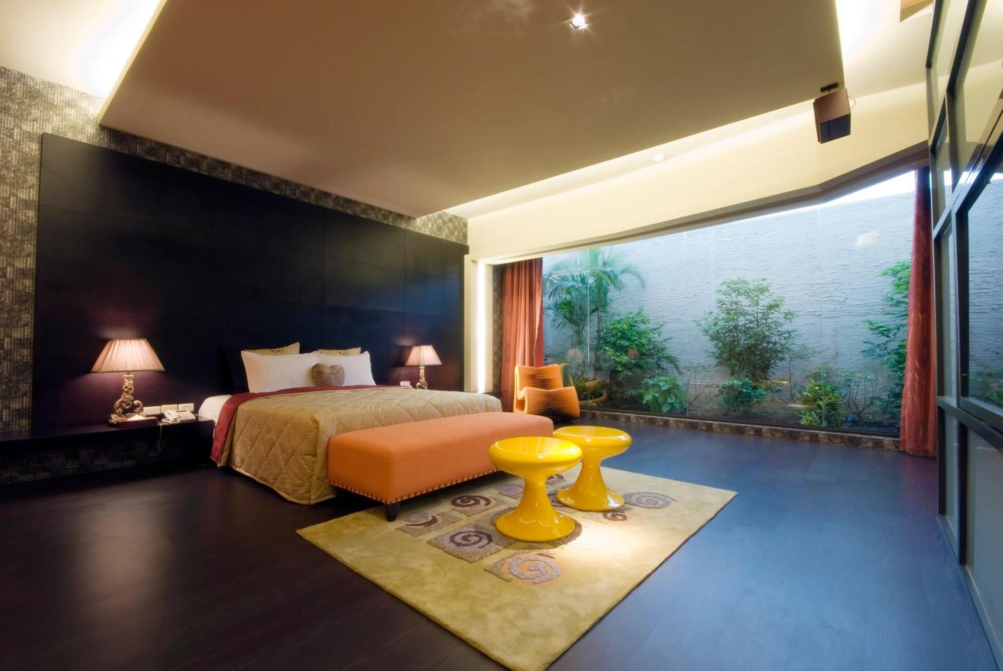 Harport Motel Kaohsiung Exterior photo
